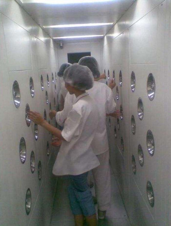 正確使用風淋室不僅能夠有效保證潔凈室內(nèi)的環(huán)境潔凈度，還能延長設(shè)備的使用壽命。